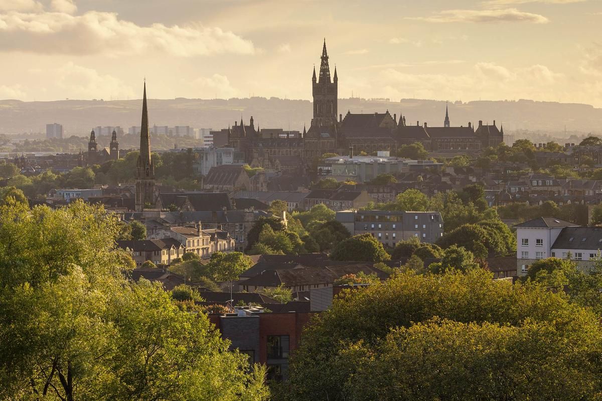 Glasgow University on a sunny day from a distance.